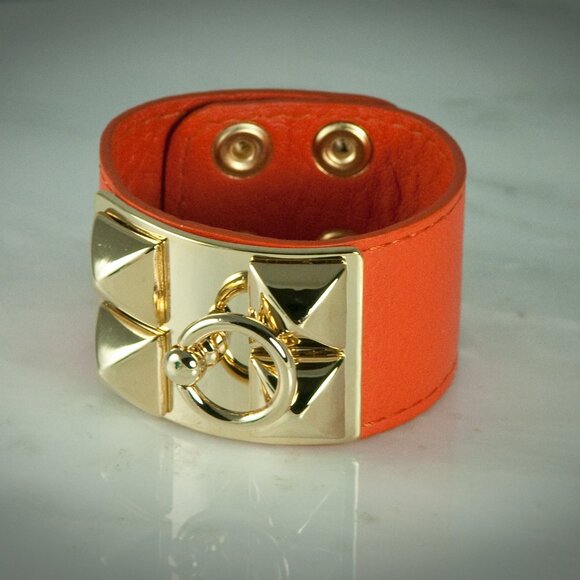 CHOOSE: ORANGE, RED, OR TURQUOISE LEATHER BRACELET WITH GOLD RING ACCENT - Picture 3 of 8